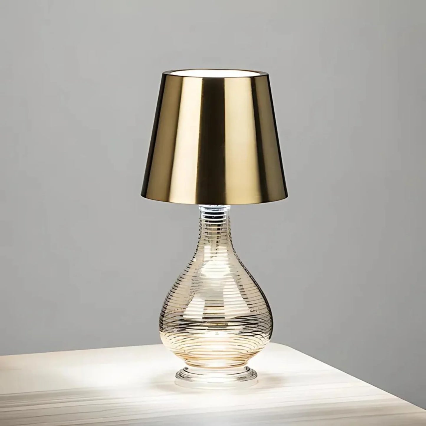BrightBottle™⎪Strahlkraft in einer Flasche